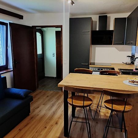 Perfekte Lage! Ganze Wohnung Burgblick Residenz St. Veit an der Glan Zewnętrze zdjęcie